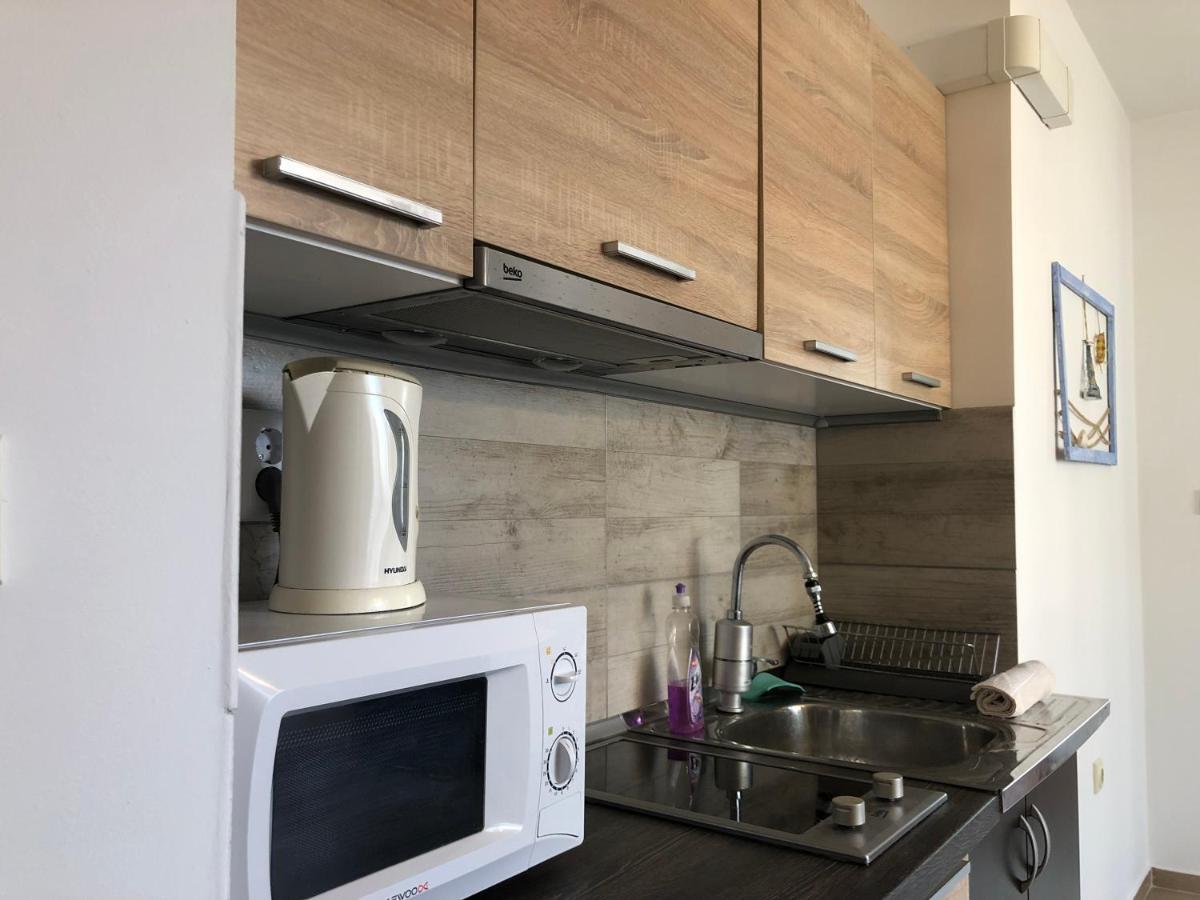 פומורי Milos Apartments מראה חיצוני תמונה