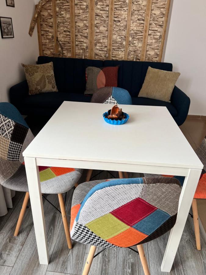 פומורי Milos Apartments מראה חיצוני תמונה